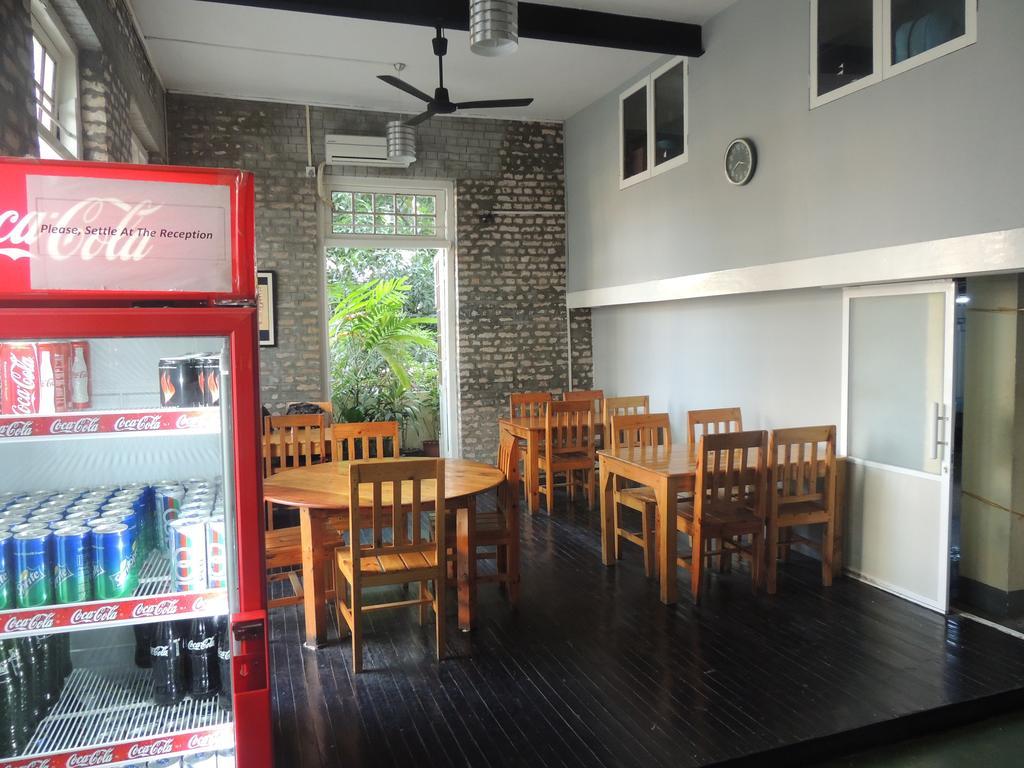 Lotus Bed & Breakfast Yangon Exterior foto
